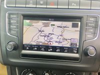 USED 2014 64 VOLKSWAGEN POLO 1.0 SE 3d 60 BHP SATNAV/BLUETOOTH HANDS FREE/AIRCON/ALLOYS/FRONT and REAR PARK SENSORS ' GREAT CONDITION INSIDE AND OUT LAST SERVICED @33,178 MILES