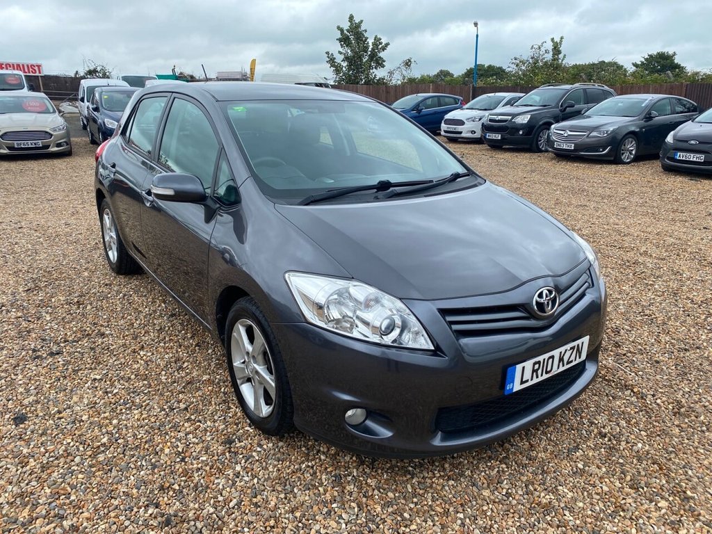 View our TOYOTA AURIS