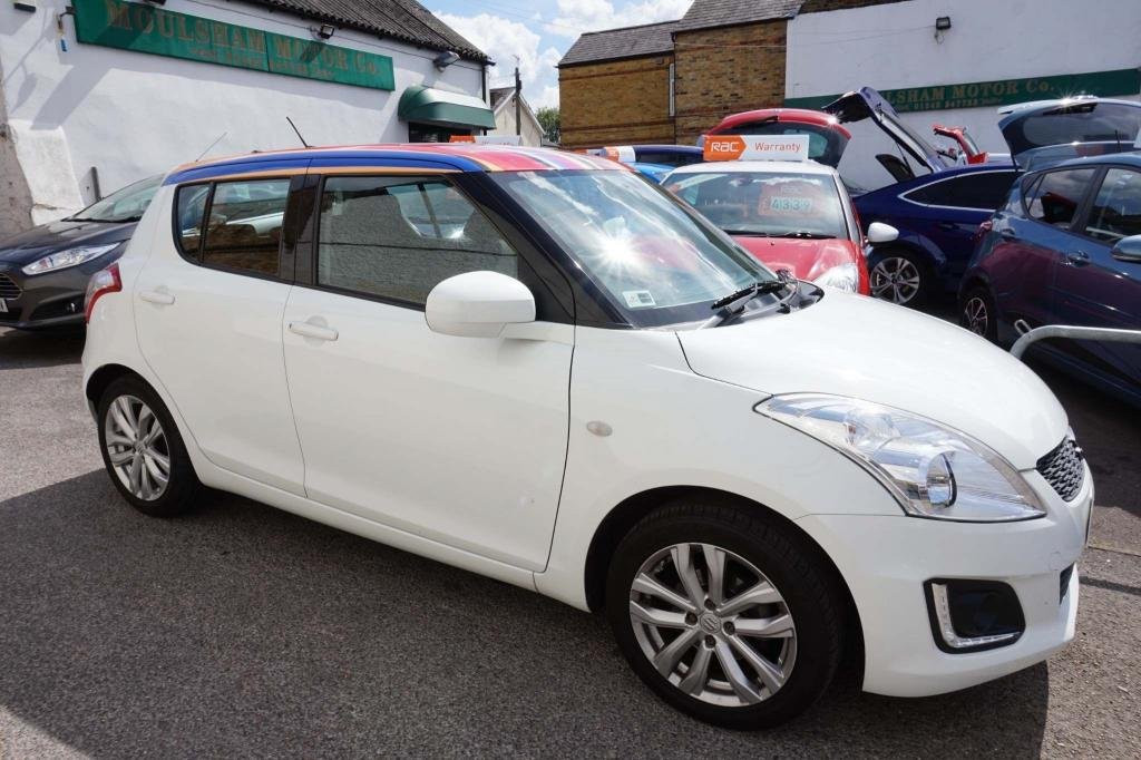 View our SUZUKI SWIFT