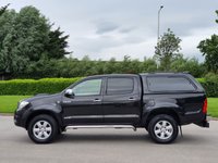 USED 2011 11 TOYOTA HI-LUX 3.0 INVINCIBLE 4X4 D-4D DCB 169 BHP PRICE 9250+ VAT 1850 TOTAL =111000
