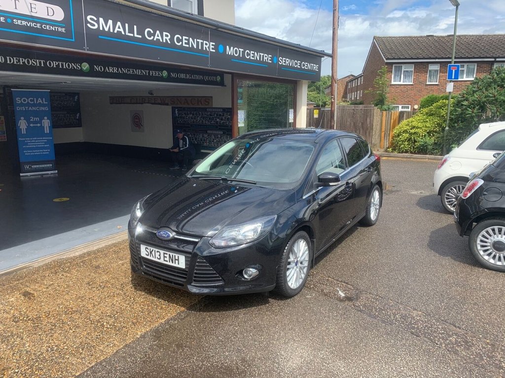View our FORD FOCUS