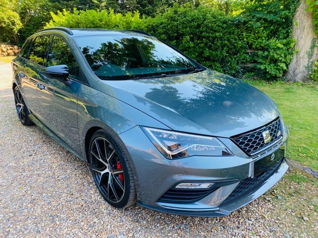 2018 68 Seat Leon 2.0 TSI CUPRA CARBON EDITION 4DRIVE DSG 5d 297 BHP