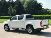 USED 2014 14 TOYOTA HI-LUX 3.0 INVINCIBLE 4X4 D-4D DCB 169 BHP LEATHER SEATS + BLUETOOTH ** NO VAT