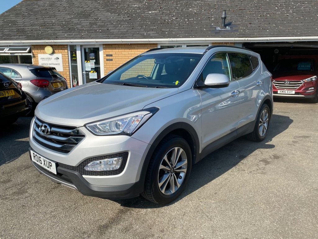 View our HYUNDAI SANTA FE
