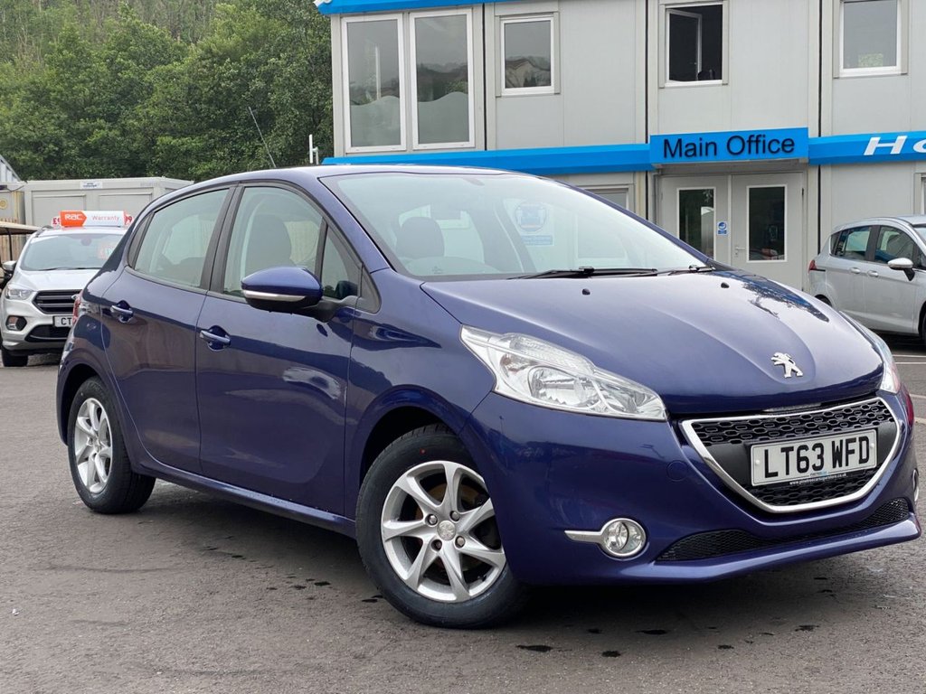View our PEUGEOT 208