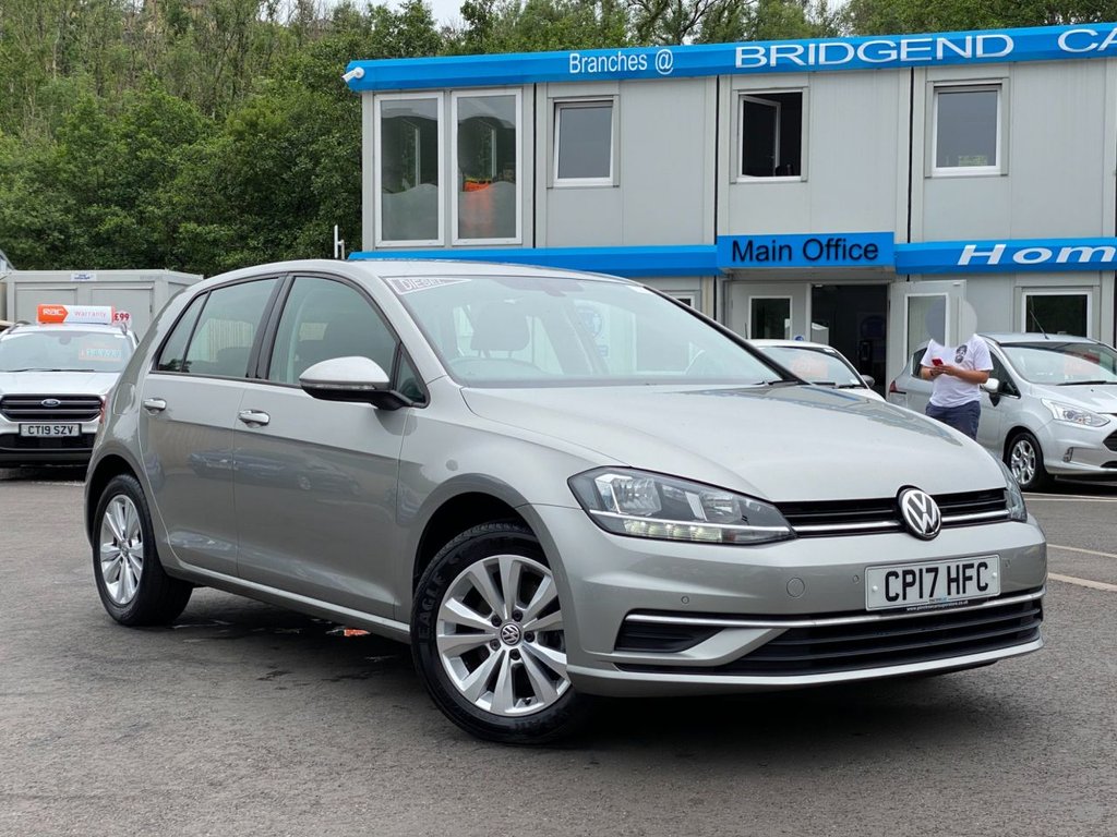 View our VOLKSWAGEN GOLF