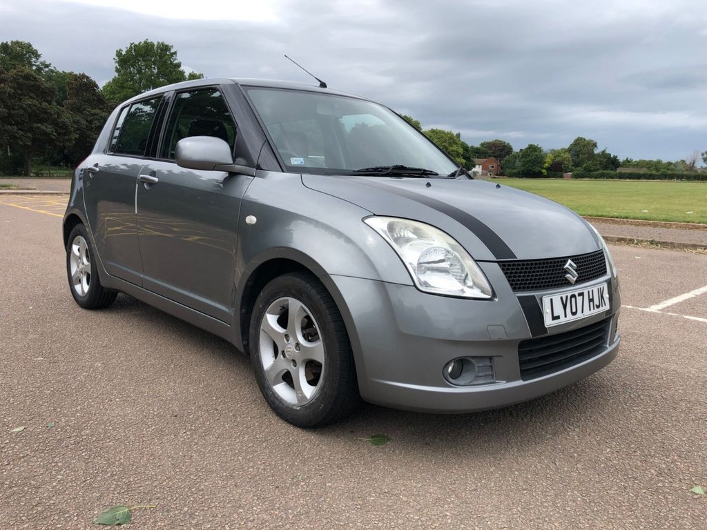 View our SUZUKI SWIFT