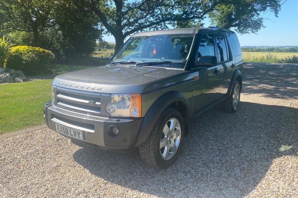 View our LAND ROVER DISCOVERY