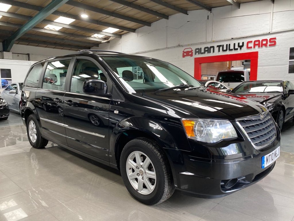 View our CHRYSLER GRAND VOYAGER