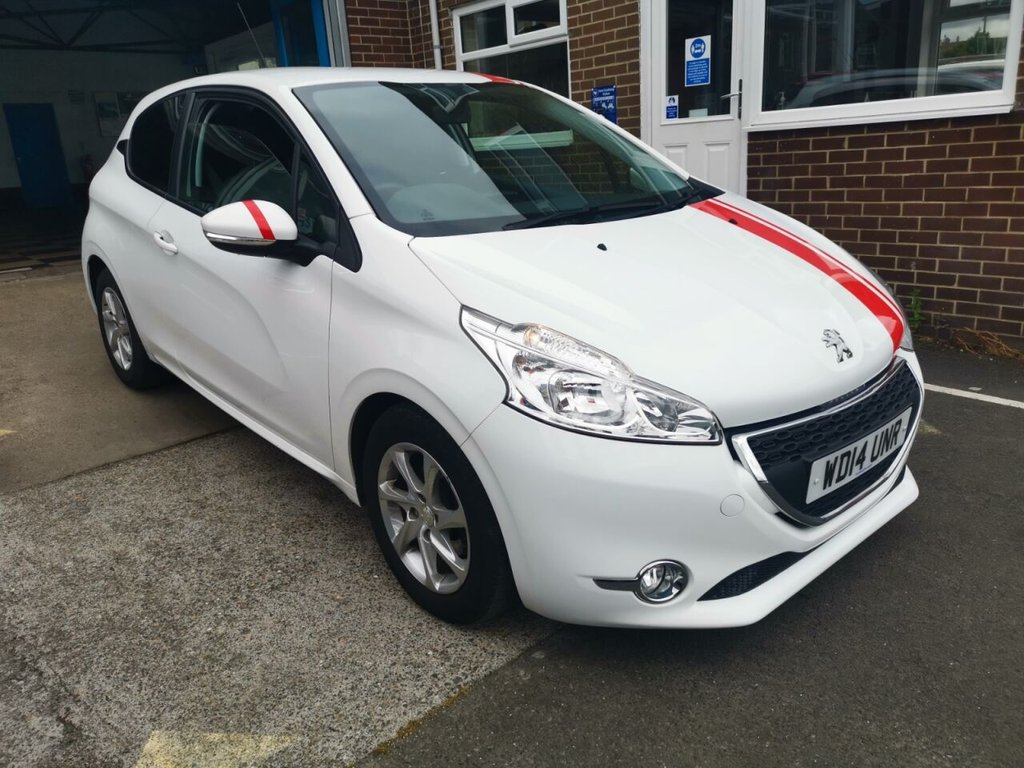 View our PEUGEOT 208