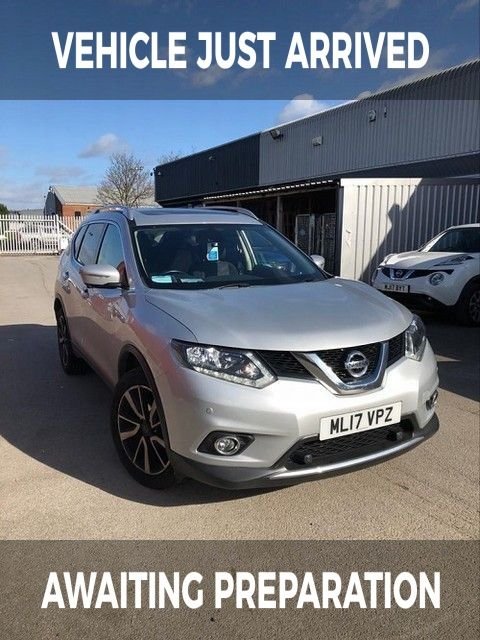 View our NISSAN X-TRAIL