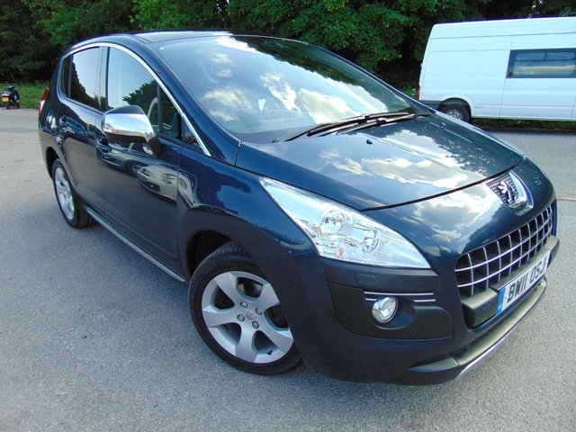 2011 11 Peugeot 3008 1.6 EXCLUSIVE HDI 5d 112 BHP