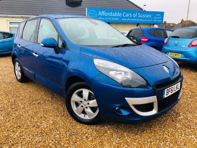 2011 61 Renault Scenic 2.0 DYNAMIQUE TOMTOM VVT 5d 140 BHP