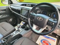 USED 2017 17 TOYOTA HI-LUX 2.4 INVINCIBLE 4WD D-4D DCB 148 BHP ** NO VAT ** NO VAT  + CANOPY