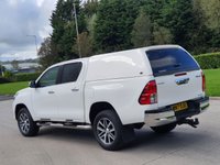 USED 2017 17 TOYOTA HI-LUX 2.4 INVINCIBLE 4WD D-4D DCB 148 BHP ** NO VAT ** NO VAT  + CANOPY