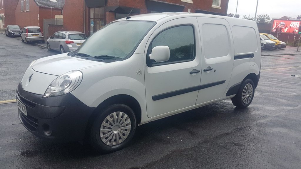 View our RENAULT KANGOO MAXI
