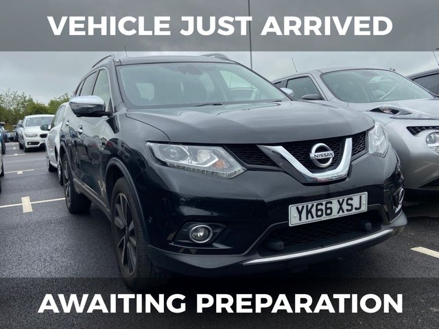 View our NISSAN X-TRAIL