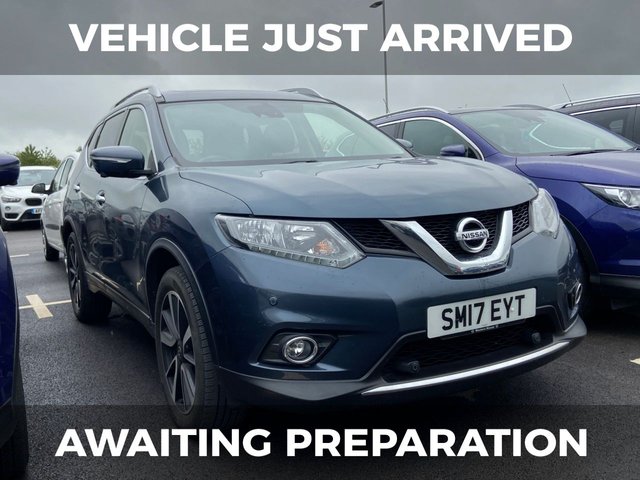 View our NISSAN X-TRAIL