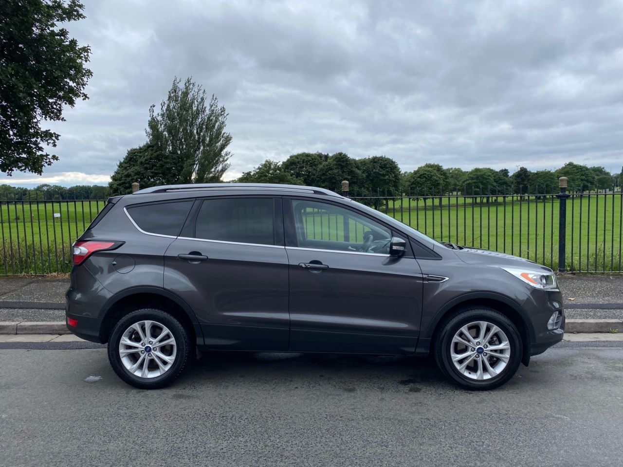 2017 Ford Kuga 1 5 Titanium Tdci 5d 118 Bhp 163 12 995