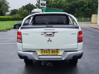 USED 2015 65 MITSUBISHI L200 2.4 DI-D 4X4 BARBARIAN DCB 178 BHP 3 MITSUBISHI DEALER STAMPS IN BOOK