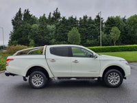 USED 2015 65 MITSUBISHI L200 2.4 DI-D 4X4 BARBARIAN DCB 178 BHP 3 MITSUBISHI DEALER STAMPS IN BOOK