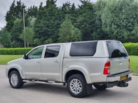 USED 2014 64 TOYOTA HI-LUX 3.0 INVINCIBLE 4X4 D-4D DCB 169 BHP FRONT HEATED SEATS  +  SAT NAV