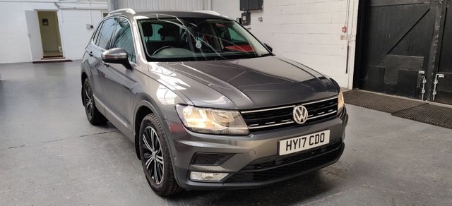 2017 17 Volkswagen Tiguan 2.0 SE NAVIGATION TDI BMT DSG 5d 148 BHP