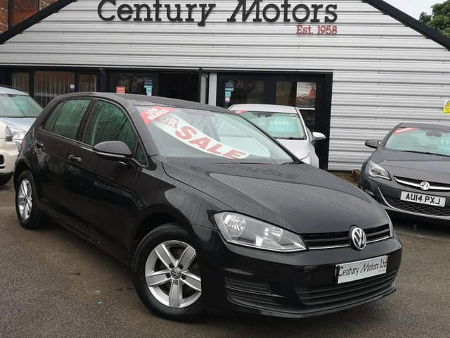 2015 15 Volkswagen Golf 1.6 TDI Blue M-Tech S - ALLOYS