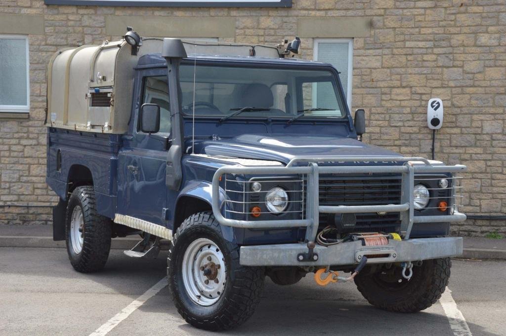 View our LAND ROVER DEFENDER