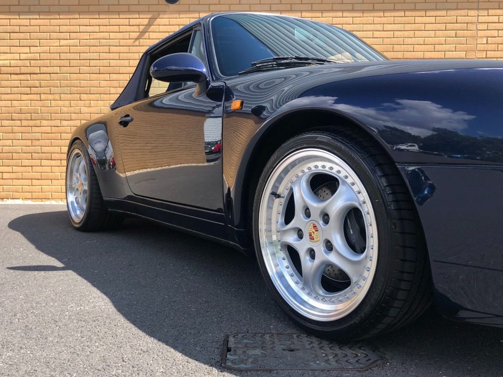 USED 1995 N PORSCHE 911 993 CARRERA // Cabriolet // AUTO // 3.6L 268 BHP // Px swap 