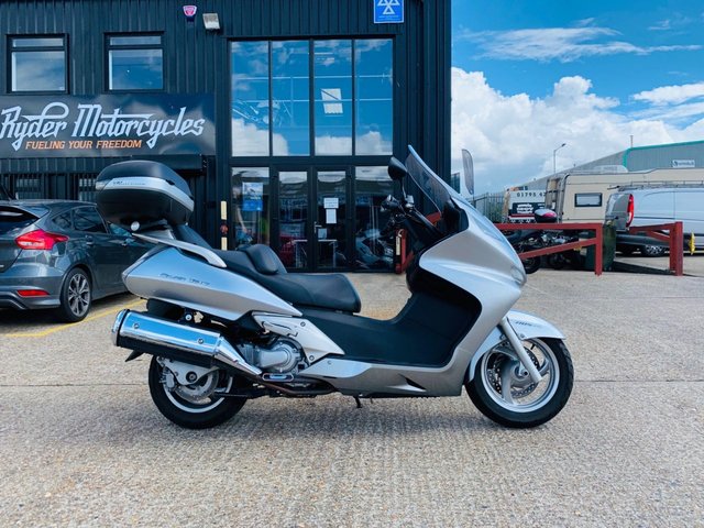 2017 17 Honda Fjs 600 Silverwing A-7 