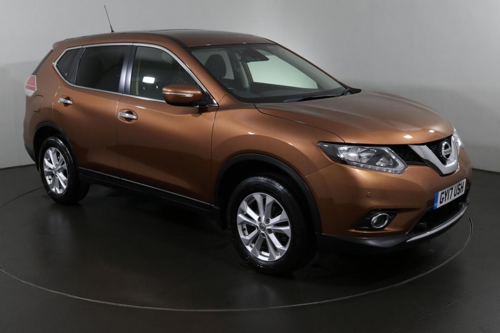 View our NISSAN X-TRAIL