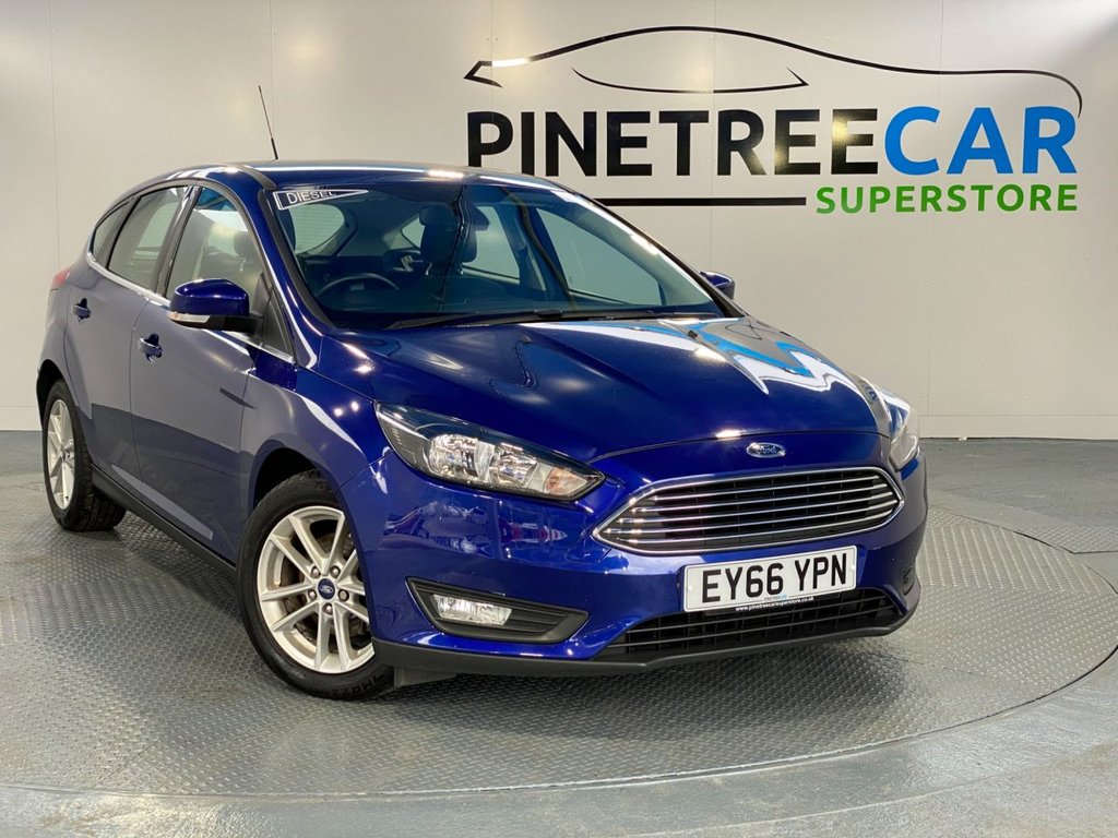 View our FORD FOCUS