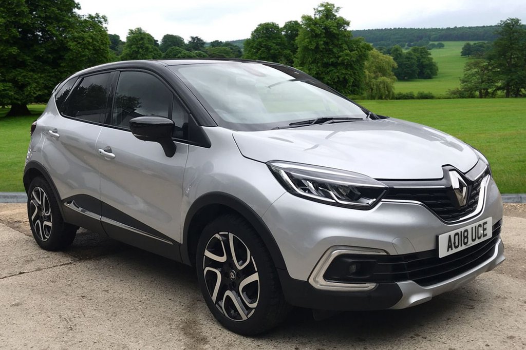 View our RENAULT CAPTUR