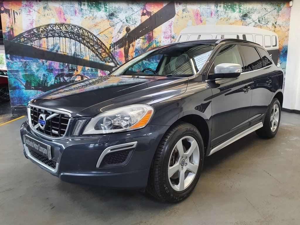 View our VOLVO XC60