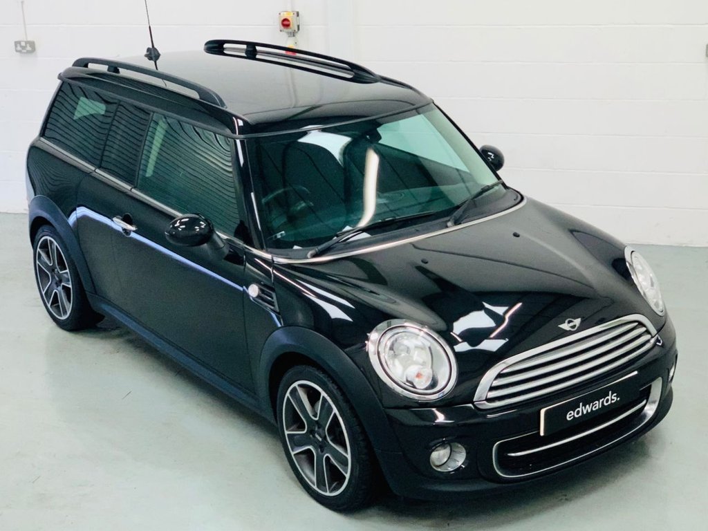 View our MINI CLUBMAN