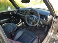 USED 2015 15 MINI CONVERTIBLE 1.6 JOHN COOPER WORKS 2d 208 BHP SAT NAV, H/K, CHILI PACK & MORE!