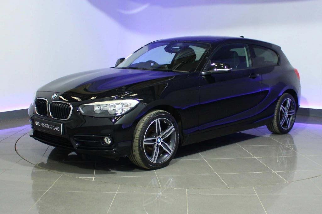View our BMW 1 SERIES