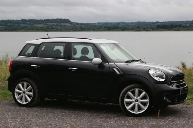 2015 65 MINI Countryman 2.0 COOPER SD 5d 141 BHP