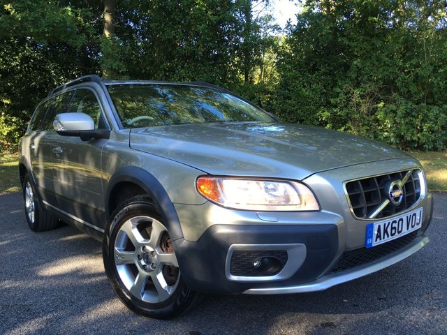 2010 60 Volvo Xc70 2.0 D3 SE 5d AUTO 161 BHP 1 RETIRED OWNER SINCE19/12/2011/ONLY 84,800 MILES/NEW CAMBELT JUST RENEWED BY US