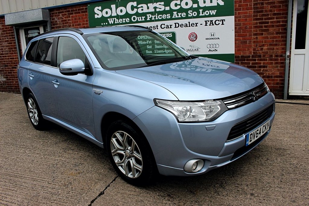 2014 64 MITSUBISHI OUTLANDER PHEV GX 4H 5d 162 BHP