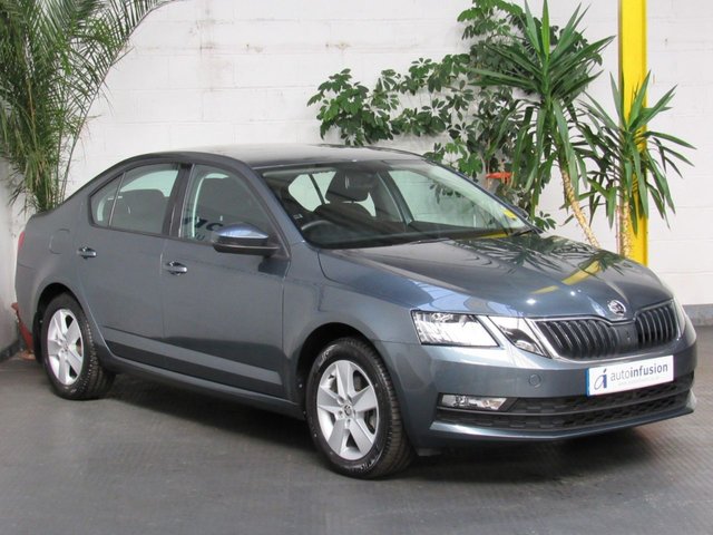 2018 68 Skoda Octavia 1.5 SE TSI DSG 5d 148 BHP