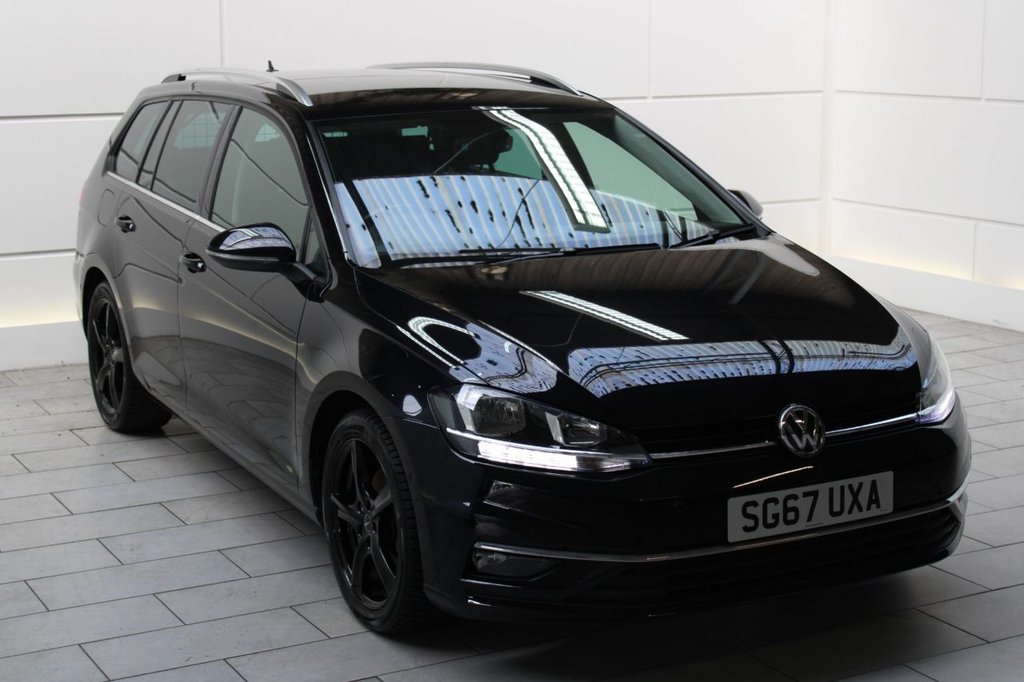 View our VOLKSWAGEN GOLF