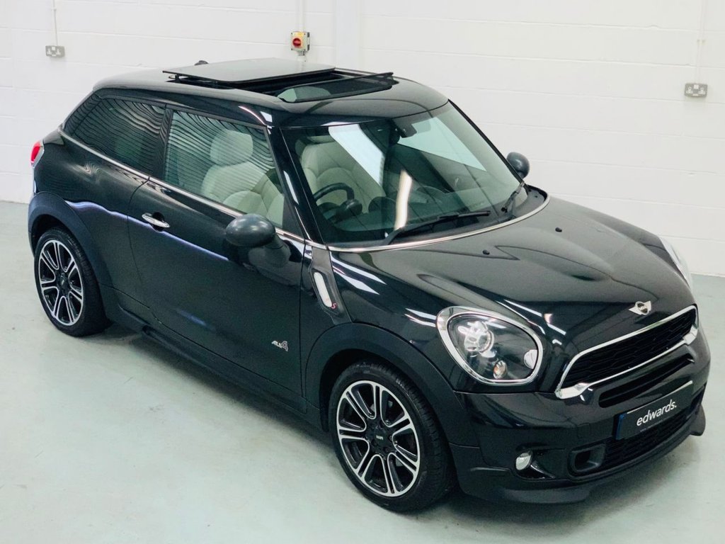 View our MINI COOPER