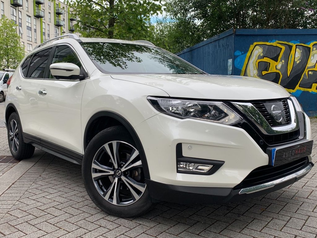 View our NISSAN X-TRAIL
