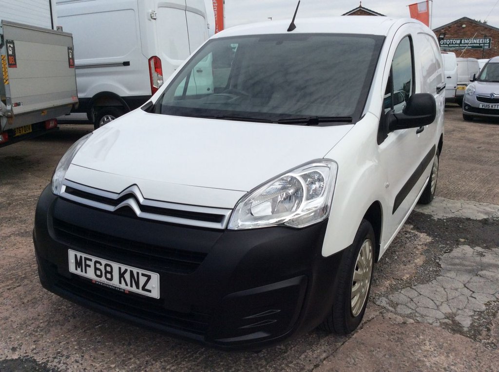 View our CITROEN BERLINGO