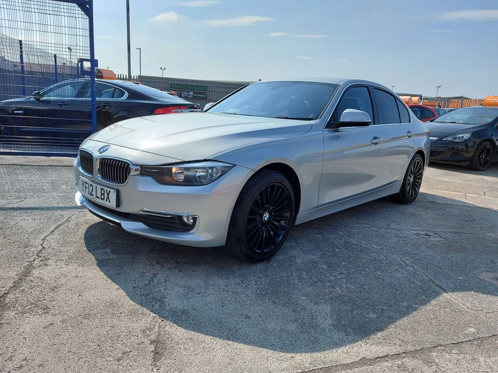 View our BMW 3 SERIES