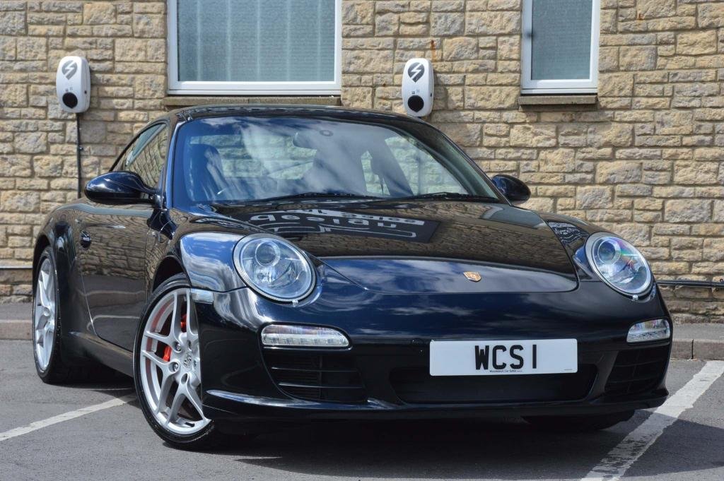 View our PORSCHE 911