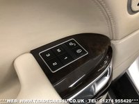 USED 2014 64 LAND ROVER RANGE ROVER VERY RARE WHITE RANGE ROVER 4.4 SDV8 AUTOBIOGRAPHY LWB LIMO FREE UK DELIVERY*VIDEO AVAILABLE* FINANCE ARRANGED* PART EX*HPI CLEAR