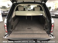USED 2014 64 LAND ROVER RANGE ROVER VERY RARE WHITE RANGE ROVER 4.4 SDV8 AUTOBIOGRAPHY LWB LIMO FREE UK DELIVERY*VIDEO AVAILABLE* FINANCE ARRANGED* PART EX*HPI CLEAR